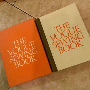 VINTAGE FASHIONISTA ESSENTIAL Vogue Sewing Book PERRY PATRICIA